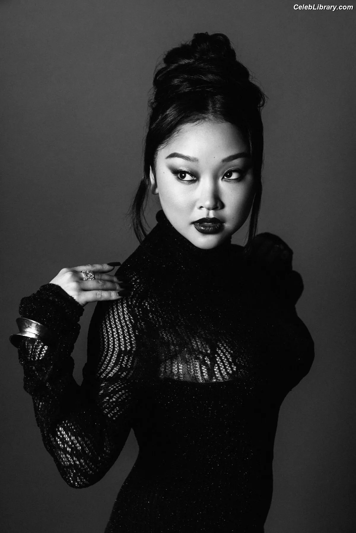 Lana Condor photo 4 of 493