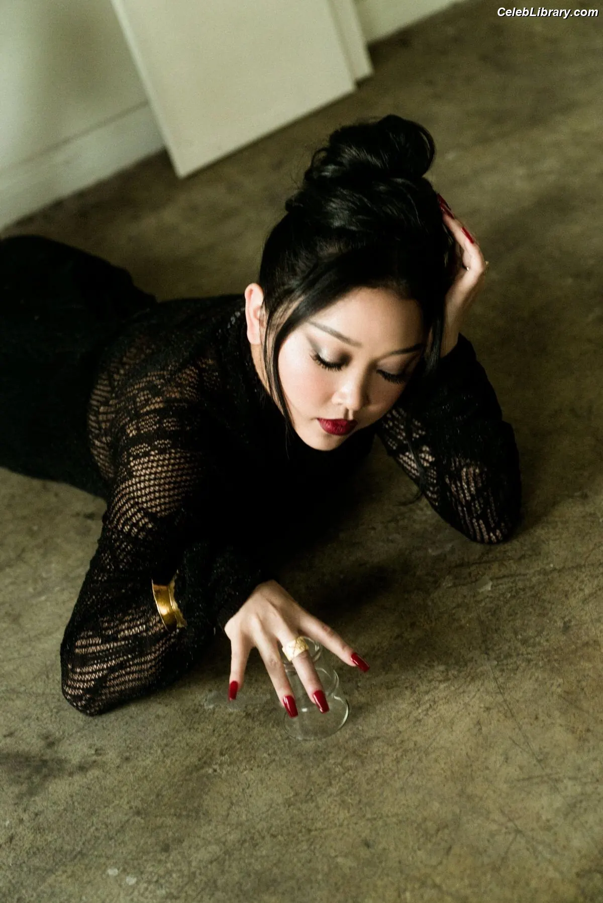 Lana Condor photo 11 of 493