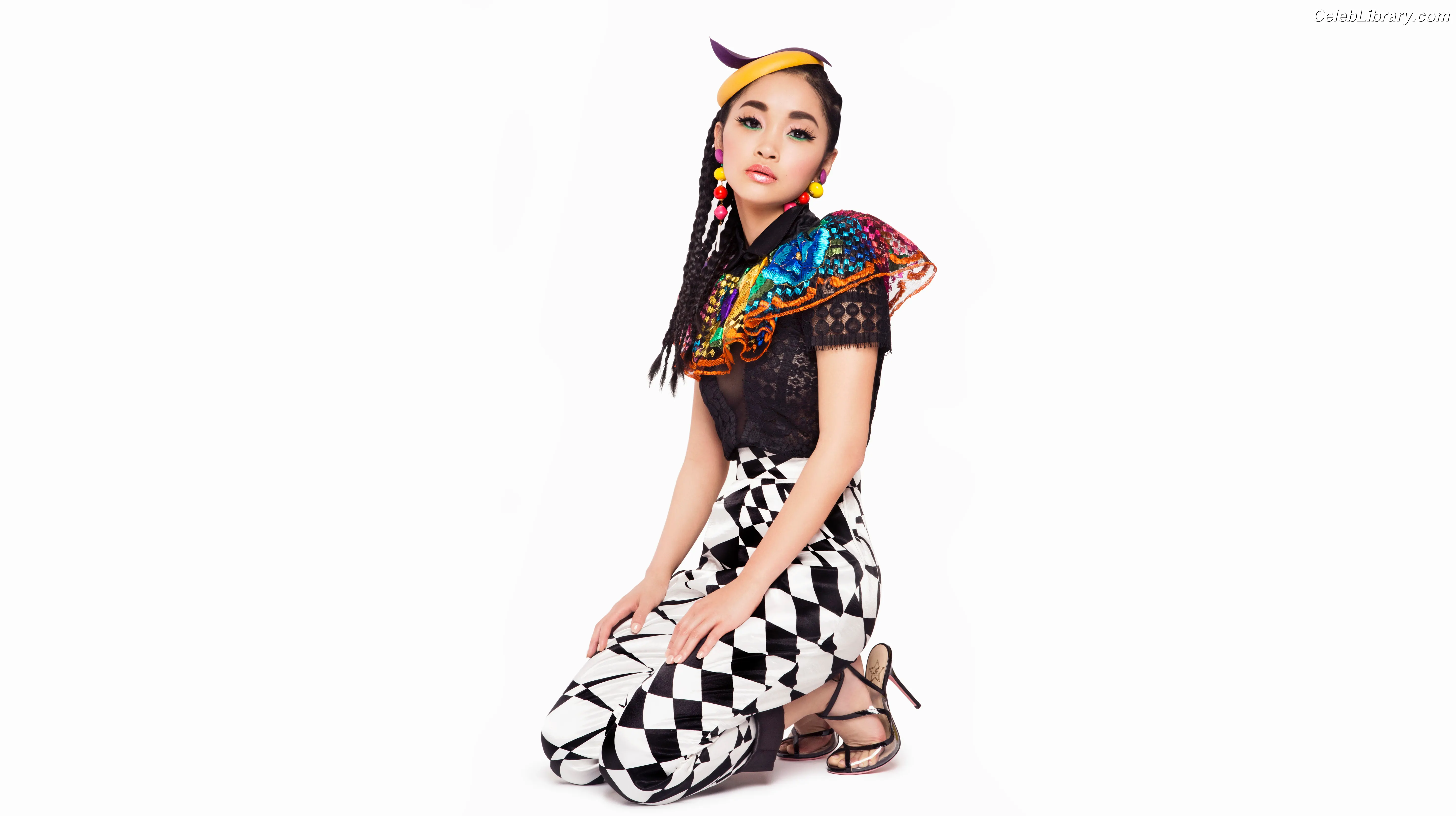 Lana Condor photo 2 of 493