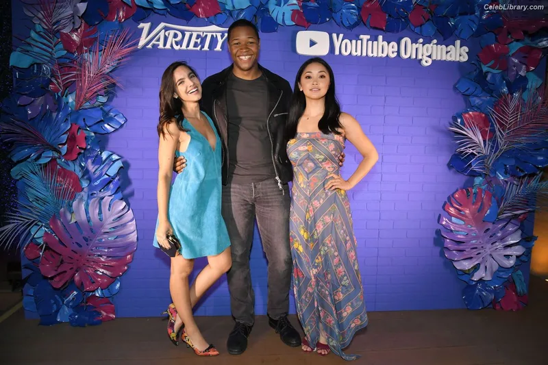 Lana Condor photo 22 of 492