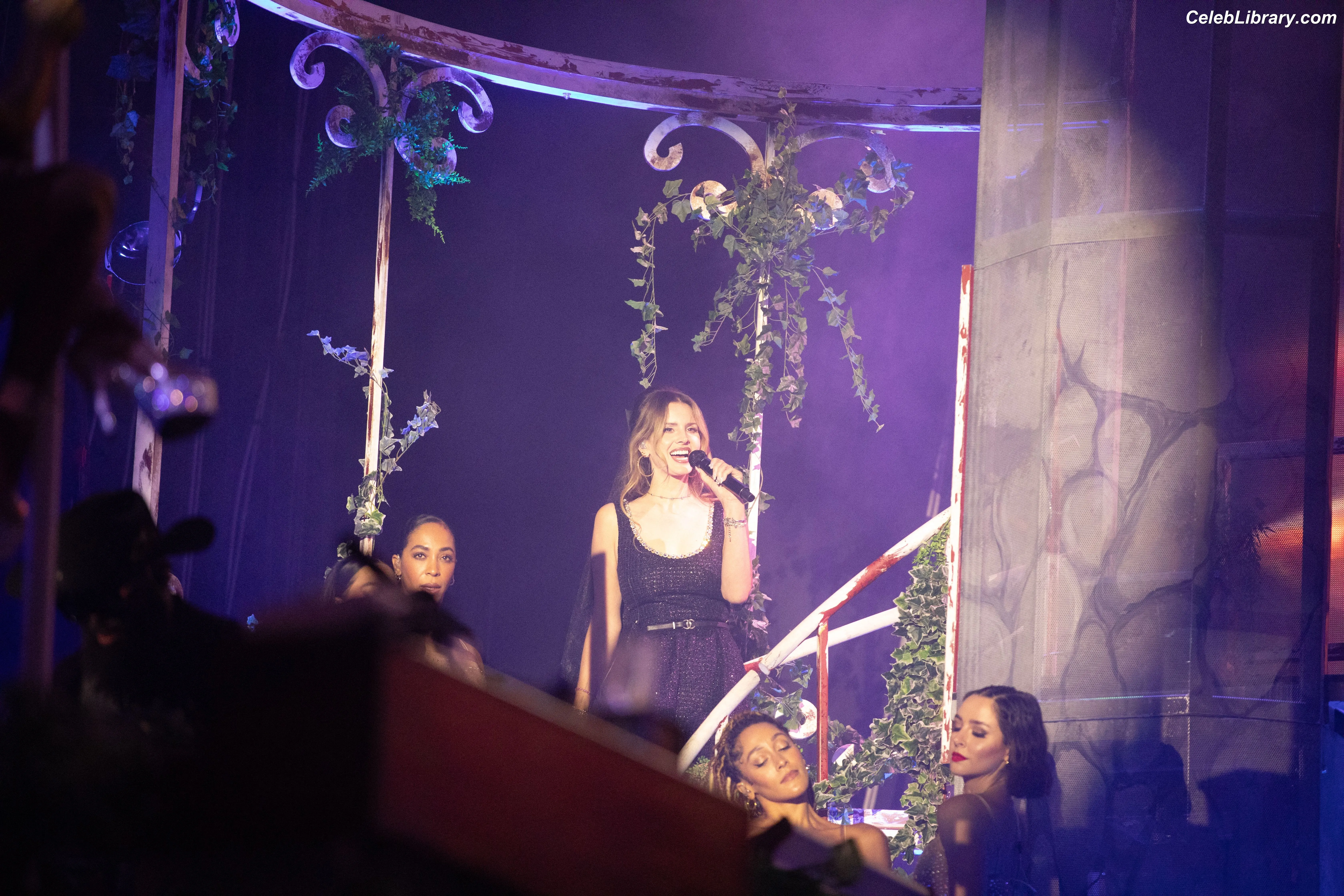 Lana Del Rey photo 14 of 562