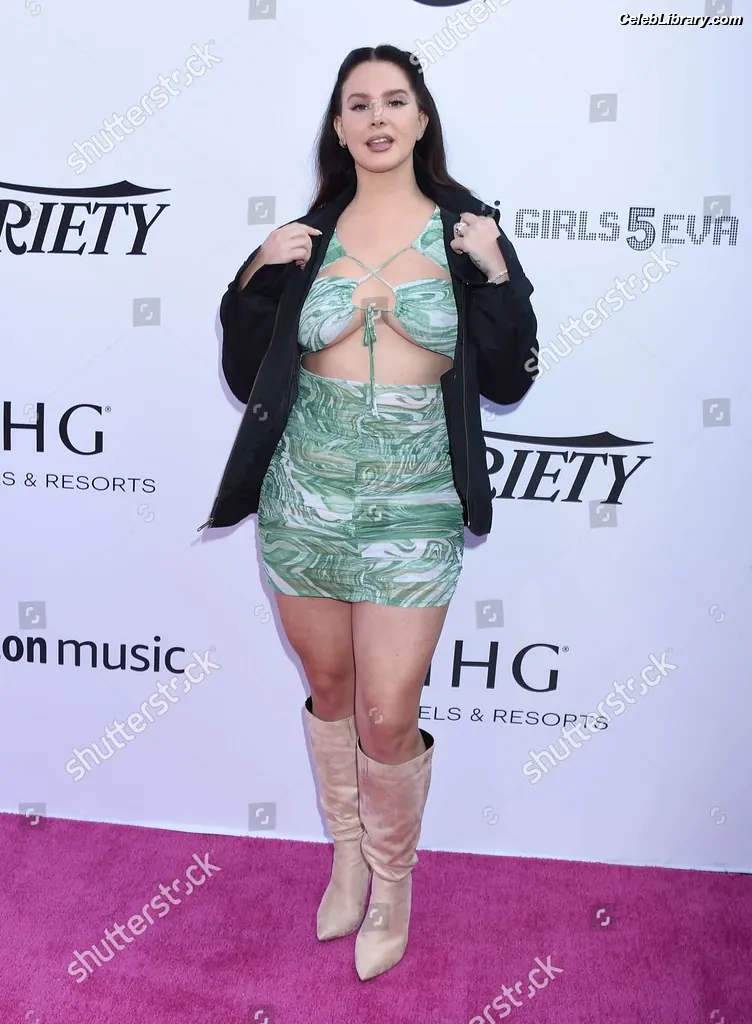 Lana Del Rey photo 6 of 562