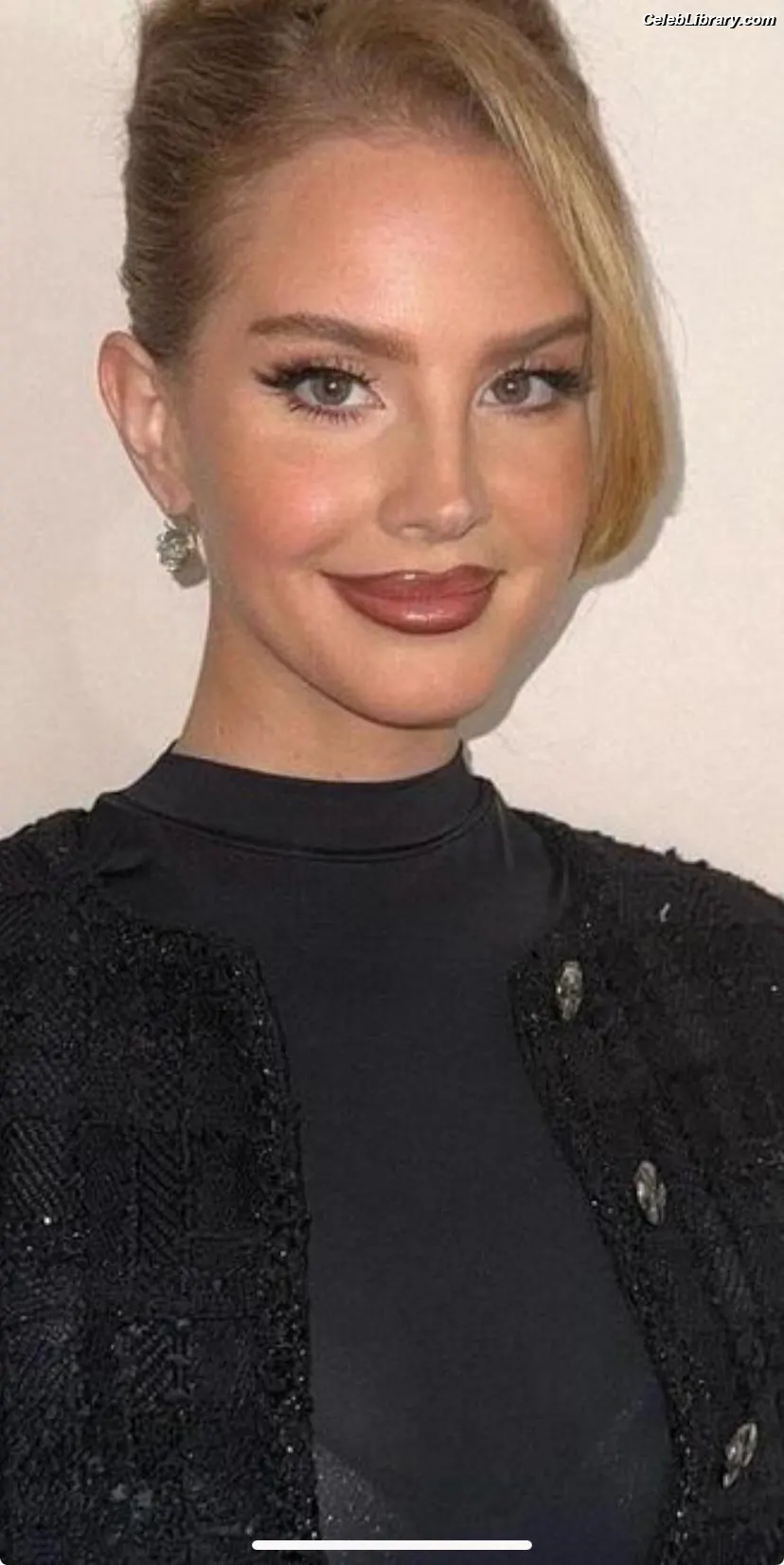 Lana Del Rey photo 19 of 562