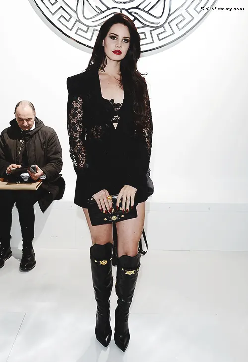 Lana Del Rey photo 22 of 562