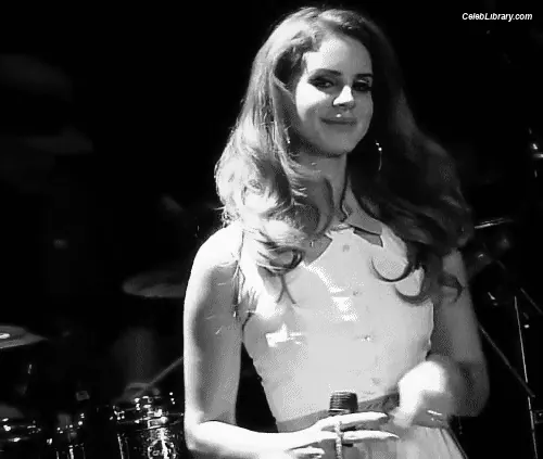 Lana Del Rey photo 18 of 562