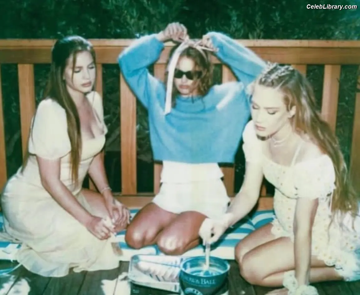 Lana Del Rey photo 6 of 562