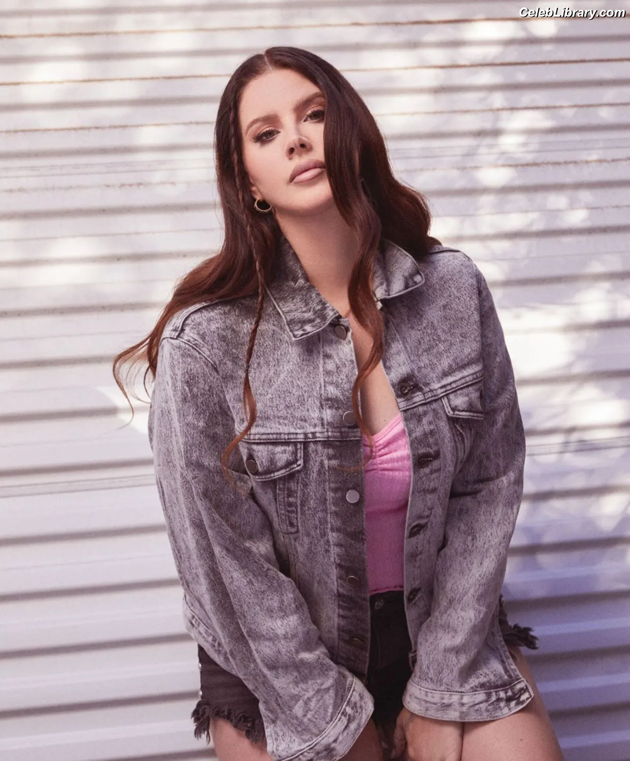Lana Del Rey photo 1 of 562