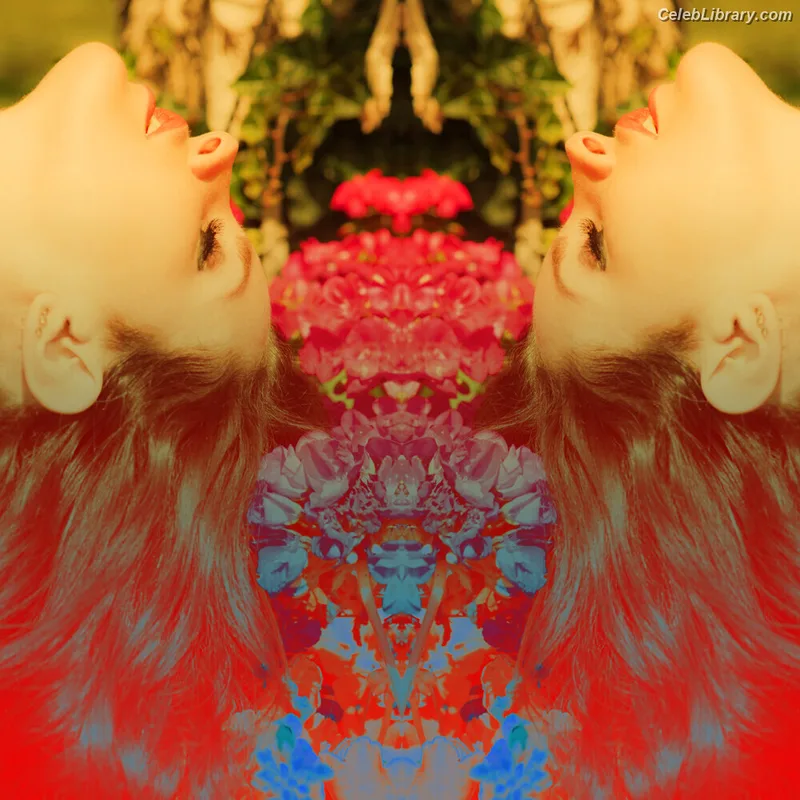 Lana Del Rey photo 7 of 559
