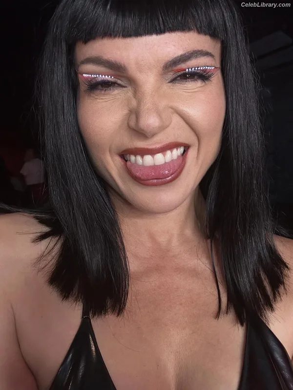 Lana Parrilla photo 24 of 49