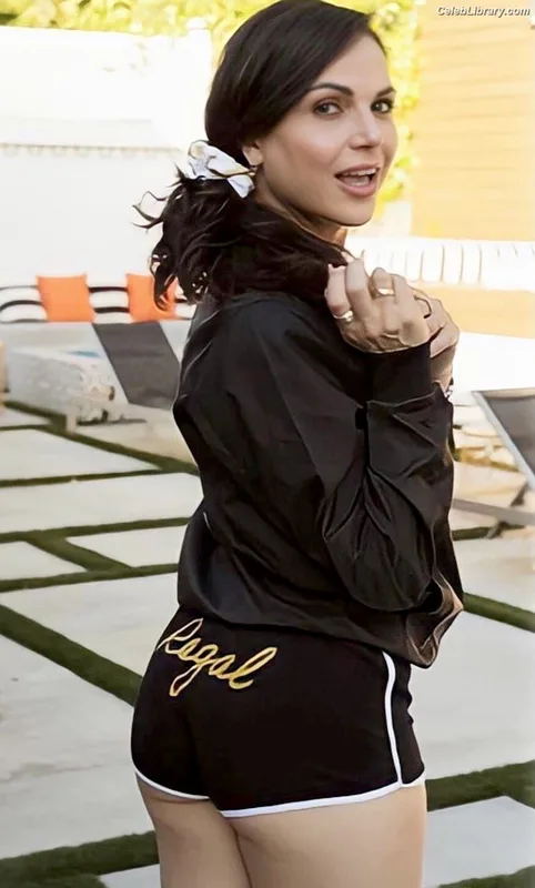 Lana Parrilla photo 24 of 49