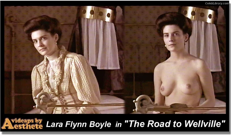 Lara Flynn Boyle photo 23 of 29
