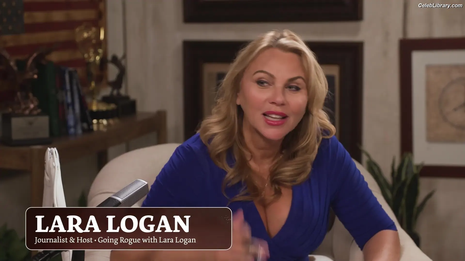 Lara Logan photo 13 of 37