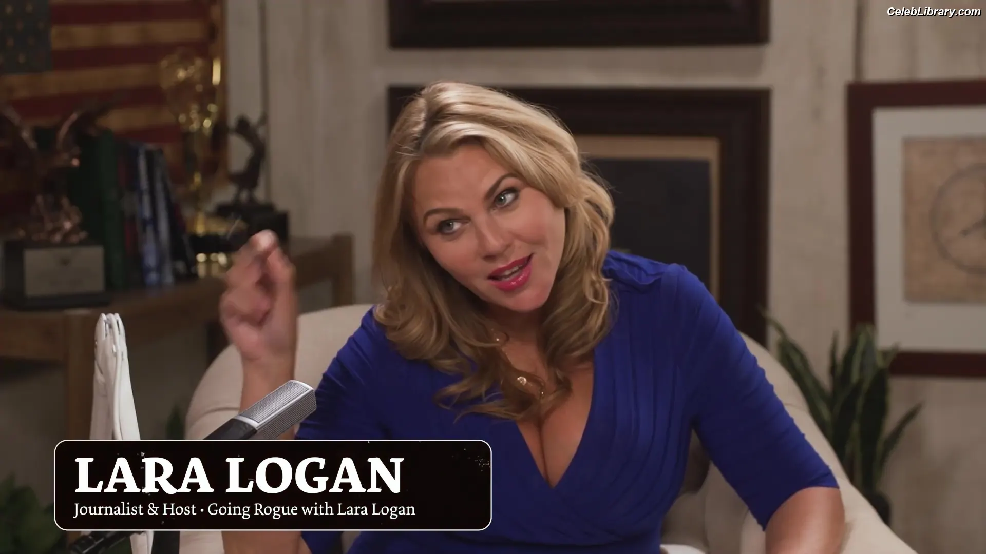 Lara Logan photo 14 of 37