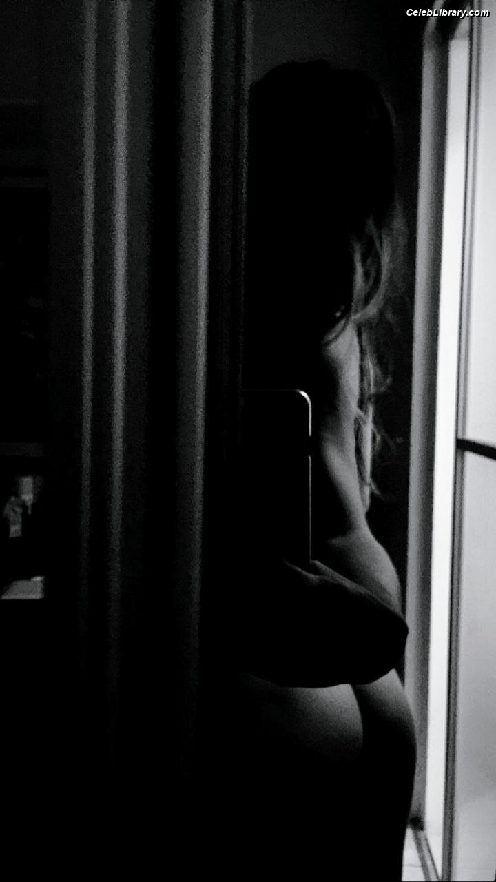 Lariss photo 15 of 55