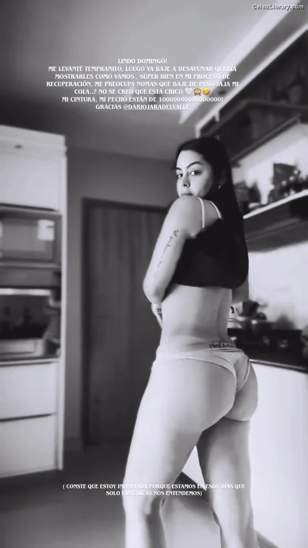 Larissa Riquelme photo 6 of 541
