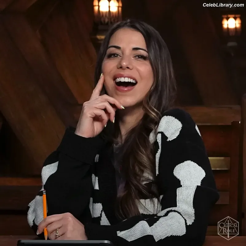 Laura Bailey photo 22 of 414