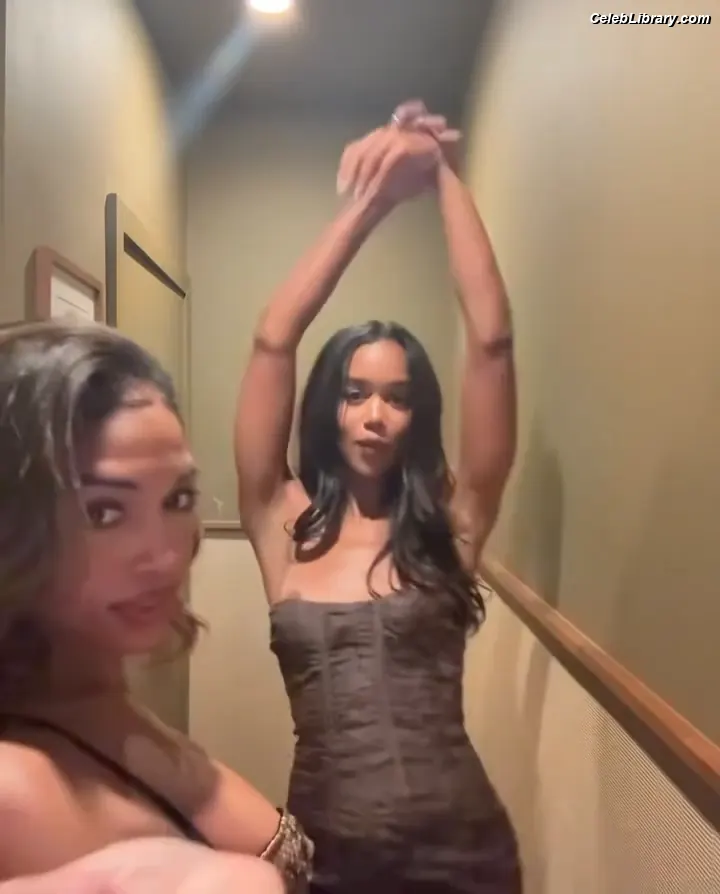 Laura Harrier photo 9 of 439
