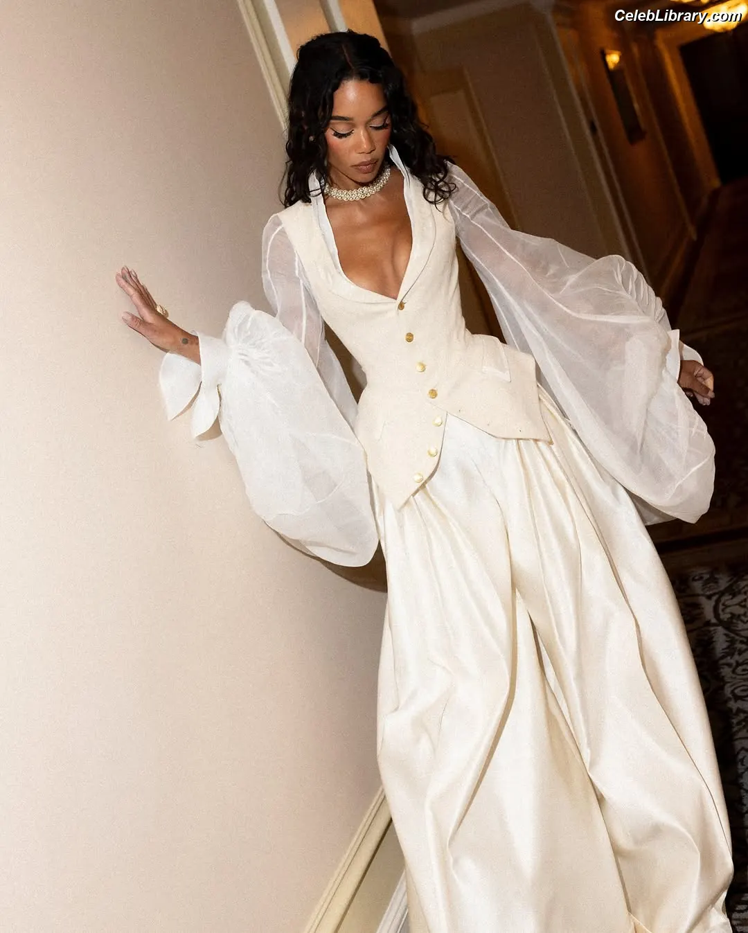 Laura Harrier photo 19 of 439