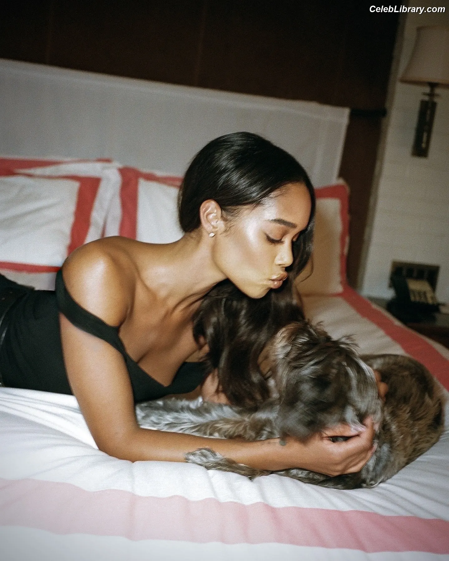Laura Harrier photo 10 of 439