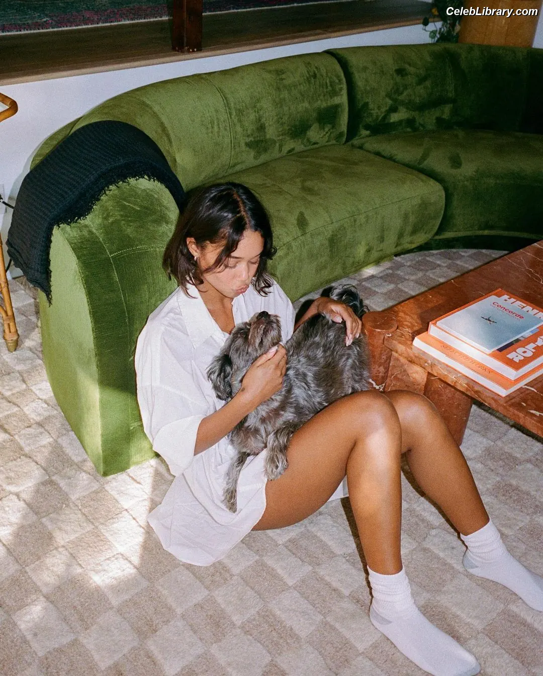 Laura Harrier photo 11 of 439