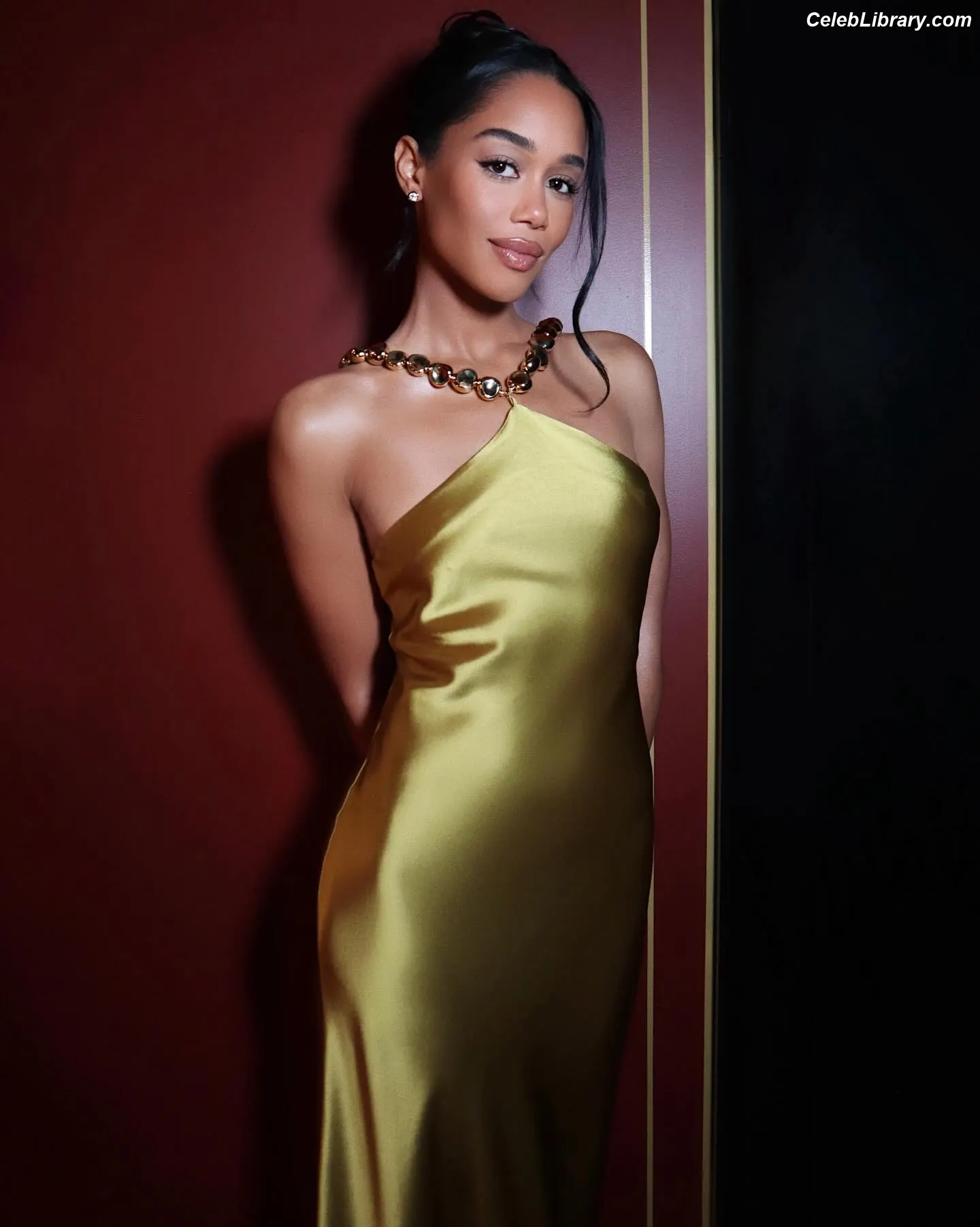 Laura Harrier photo 24 of 439