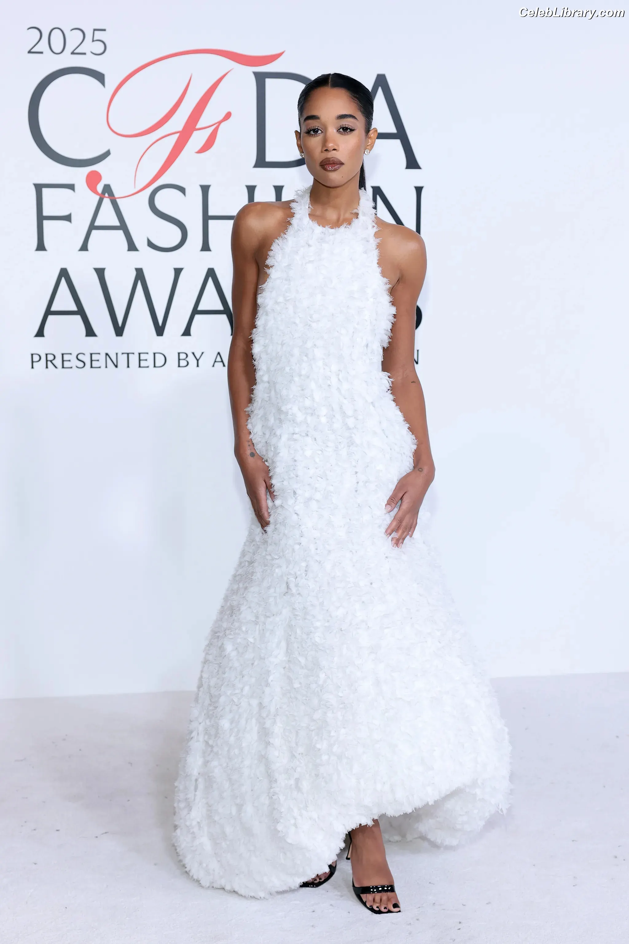 Laura Harrier photo 5 of 439