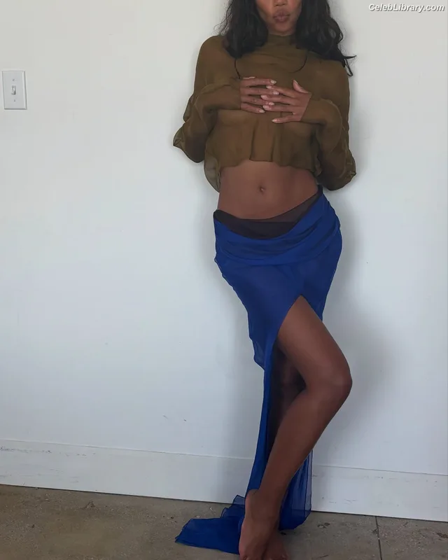 Laura Harrier photo 18 of 440