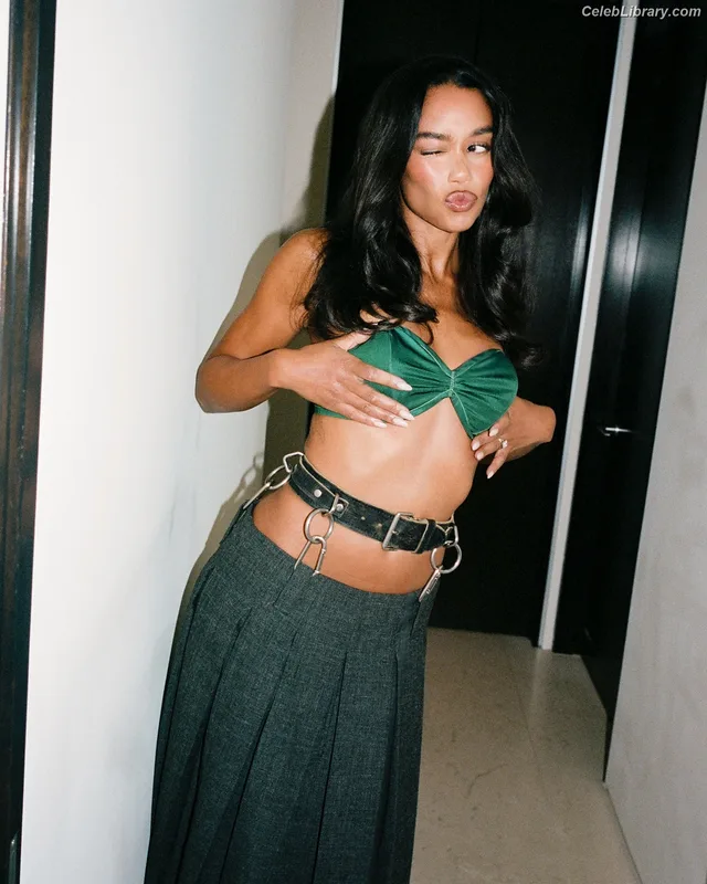 Laura Harrier photo 5 of 440