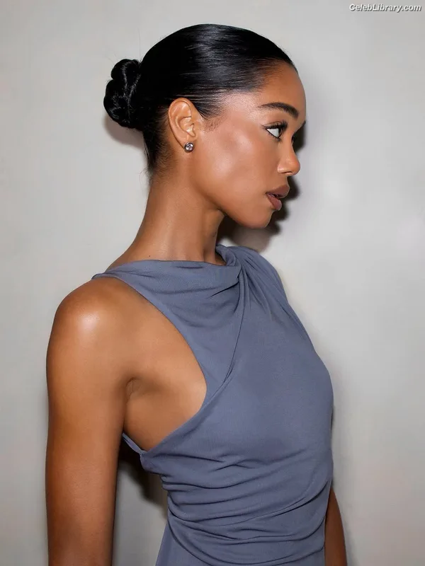 Laura Harrier photo 14 of 440