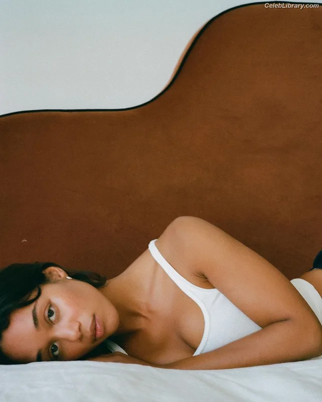 Laura Harrier photo 13 of 440