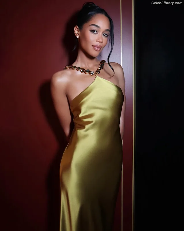 Laura Harrier photo 24 of 440