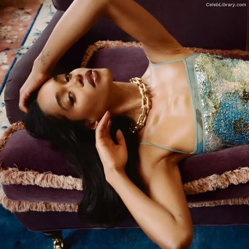 Laura Harrier photo 20 of 440