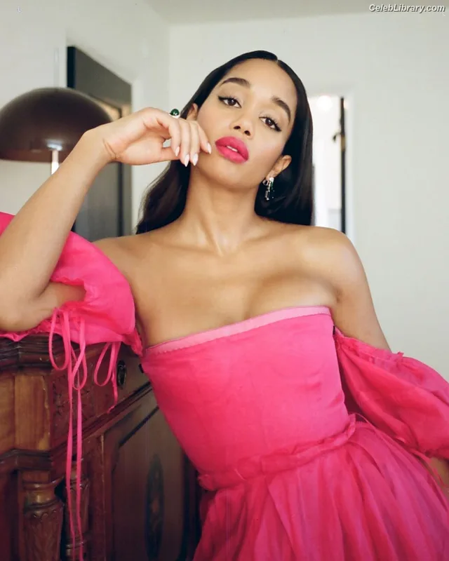 Laura Harrier photo 5 of 440