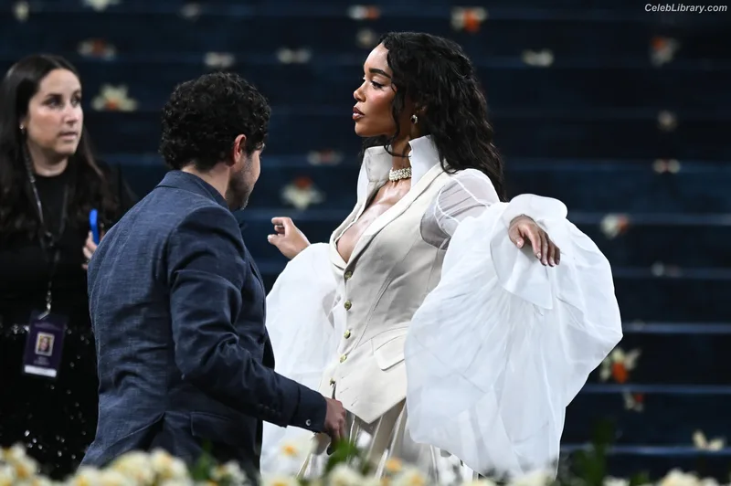 Laura Harrier photo 3 of 440