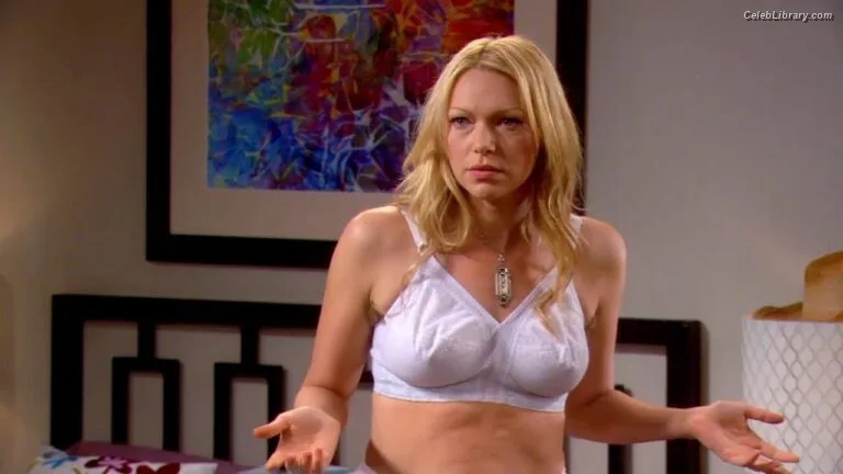 Laura Prepon photo 22 of 82