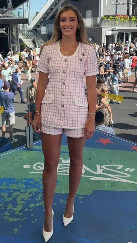 Laura Robson photo 8 of 129