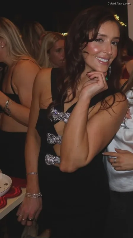 Laura Robson photo 19 of 129