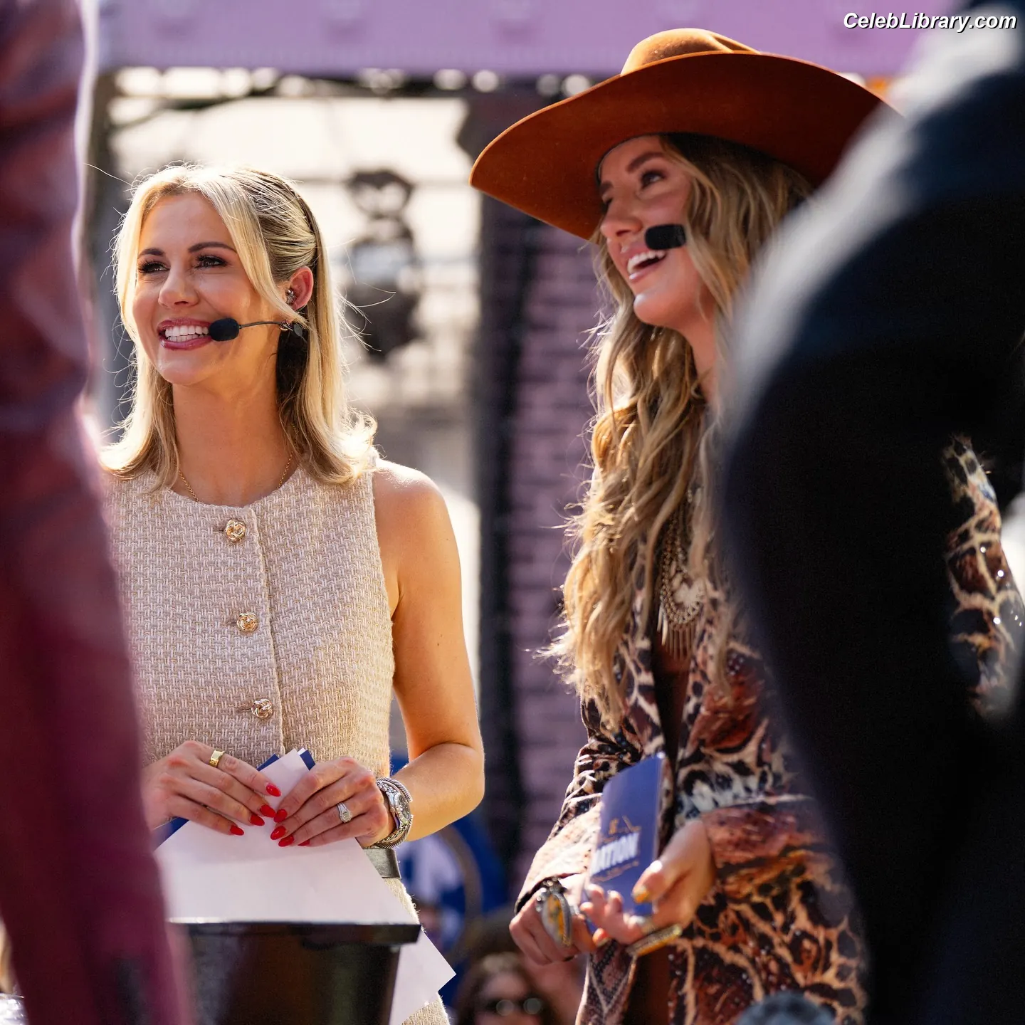 Laura Rutledge photo 3 of 406