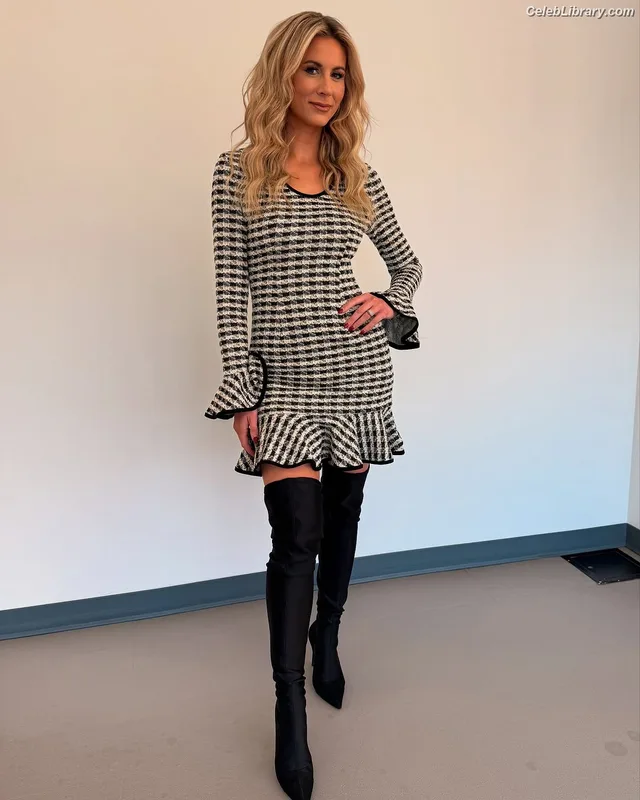 Laura Rutledge photo 5 of 407
