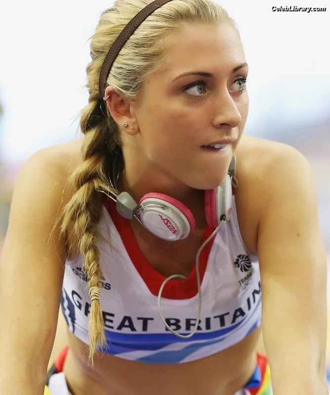 Laura Trott photo 16 of 17