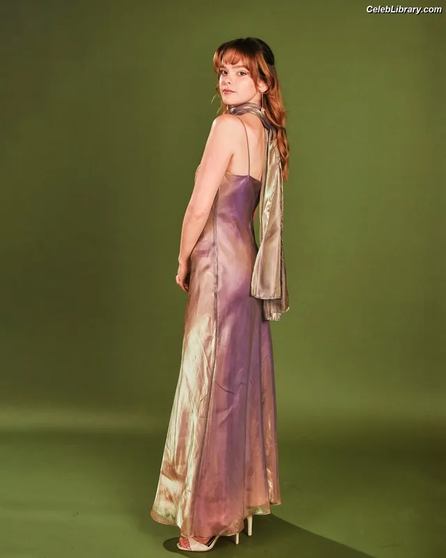 Laurel Marsden photo 22 of 30