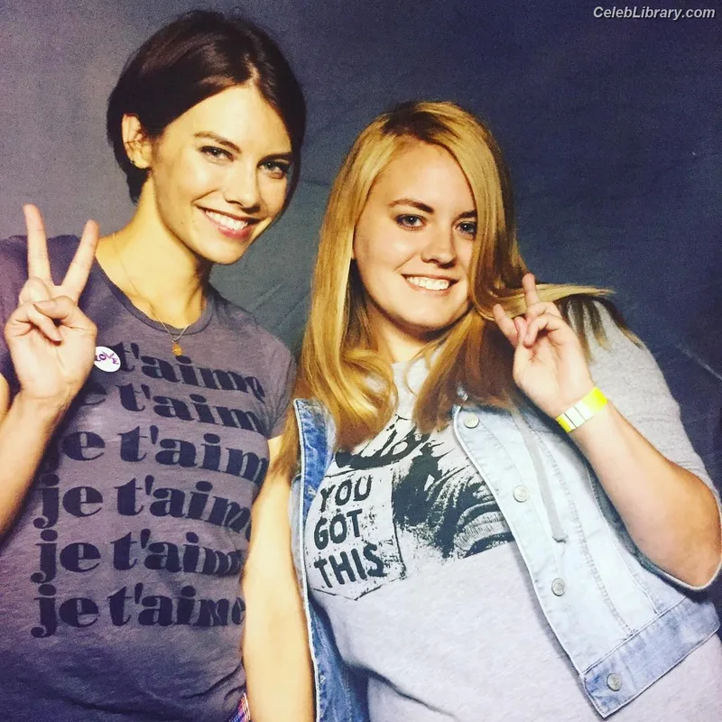Lauren Cohan photo 20 of 433