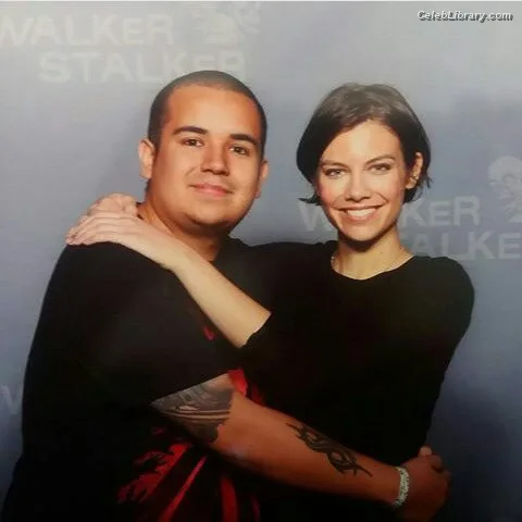 Lauren Cohan photo 15 of 433