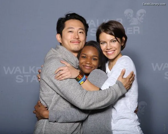 Lauren Cohan photo 24 of 433