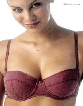 Lauren Cohan photo 17 of 433