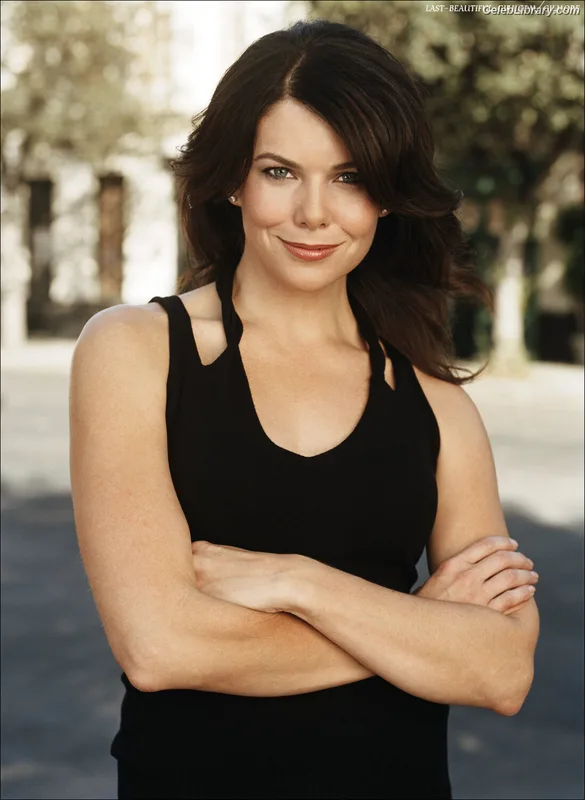 Lauren Graham photo 8 of 22