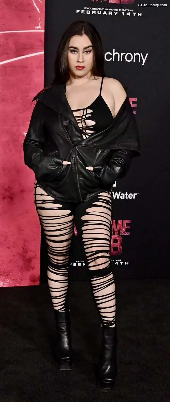 Lauren Jauregui photo 7 of 680