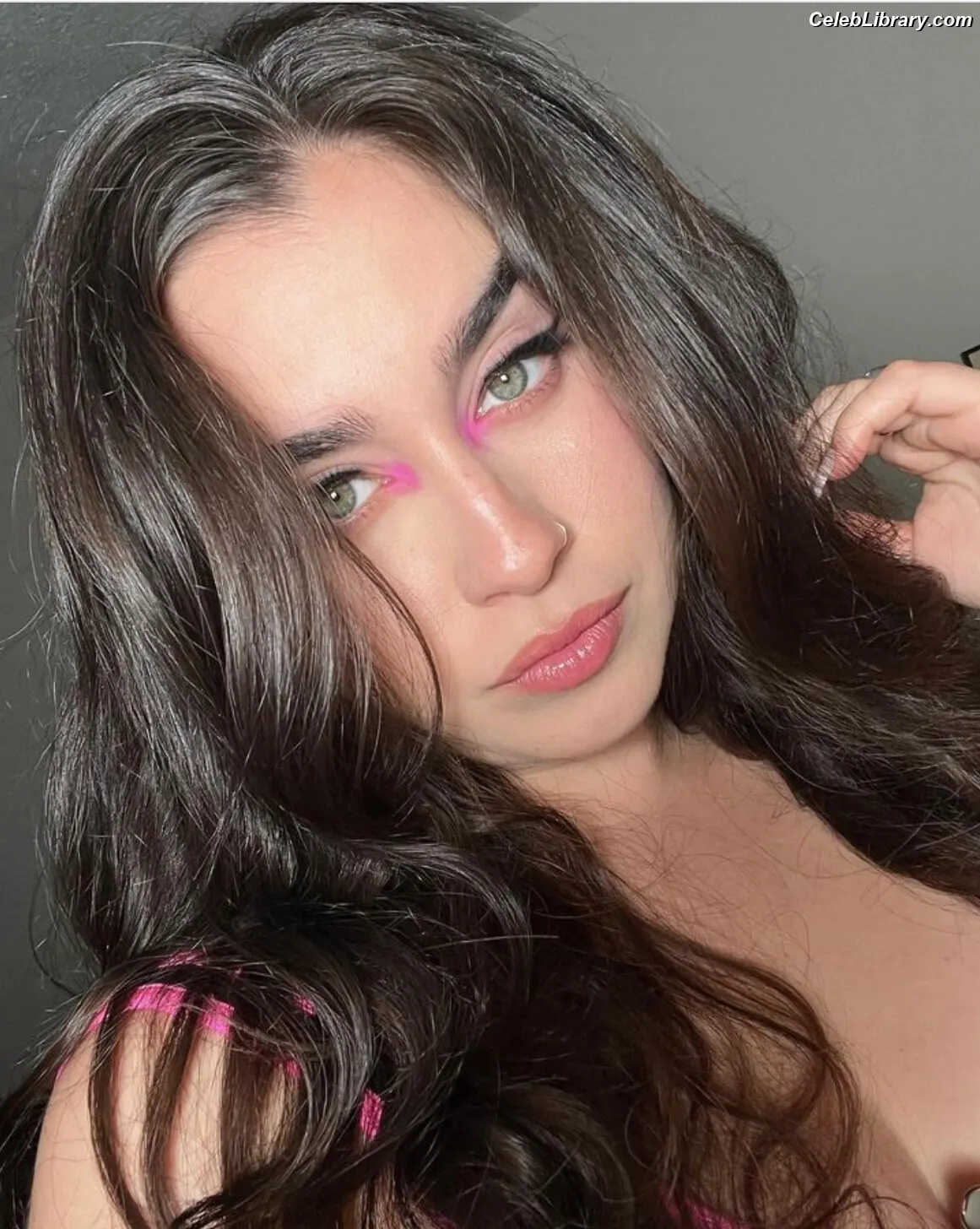 Lauren Jauregui photo 23 of 680