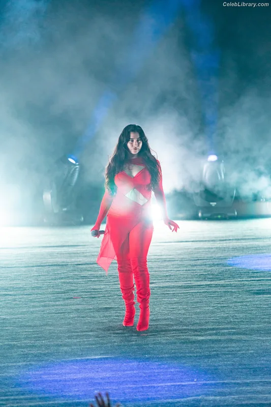Lauren Jauregui photo 19 of 678