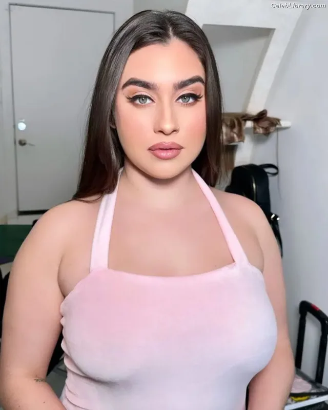 Lauren Jauregui photo 24 of 678